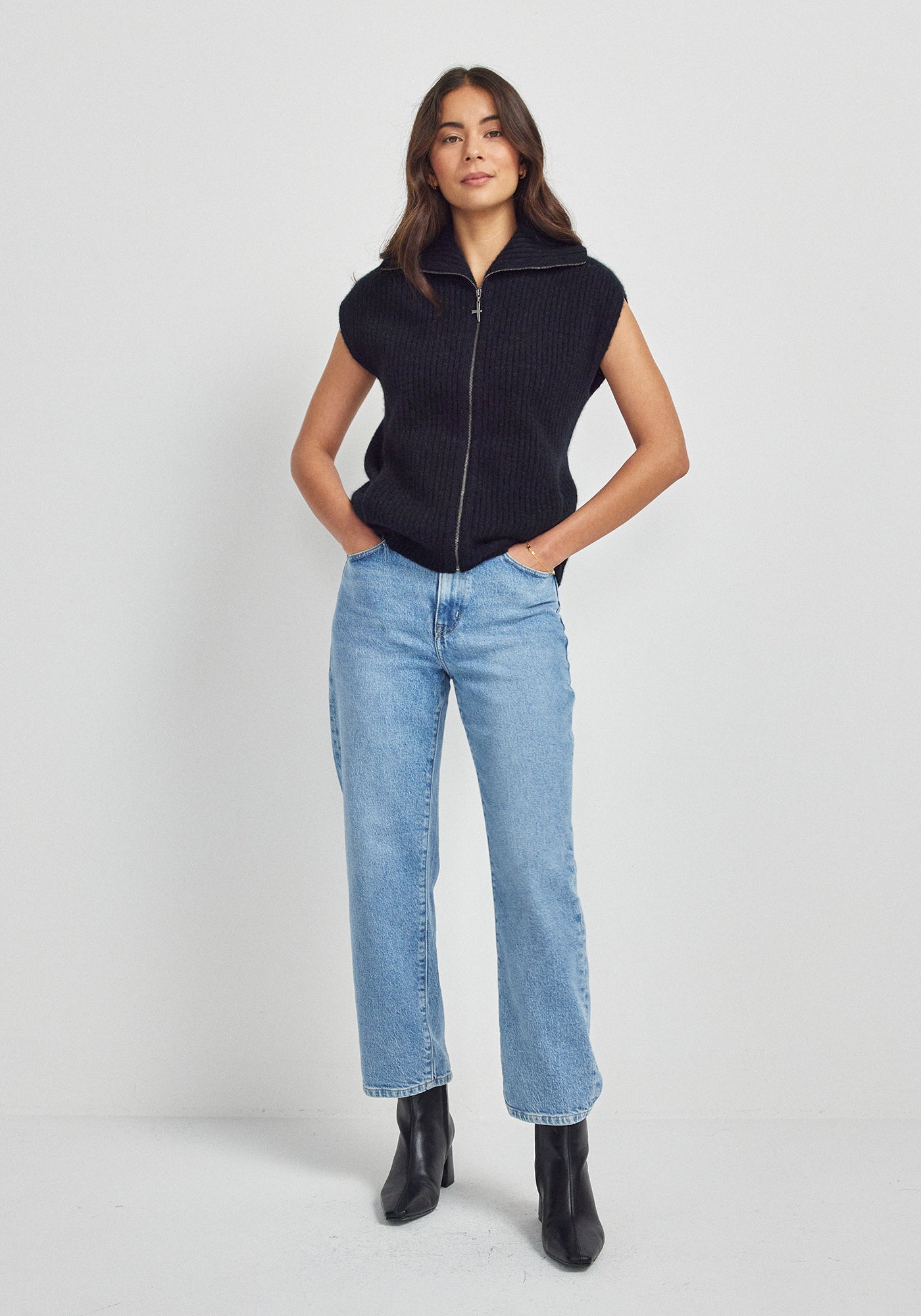 Kay Zip Vest | Jet