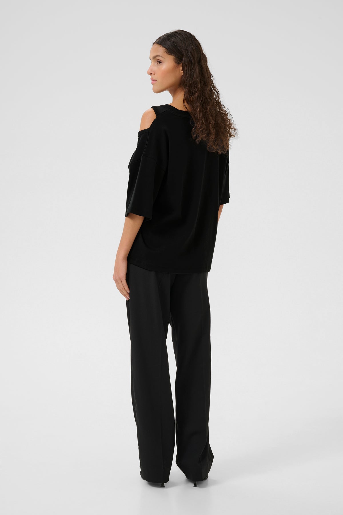 Renee Hole Tee | Meteorite