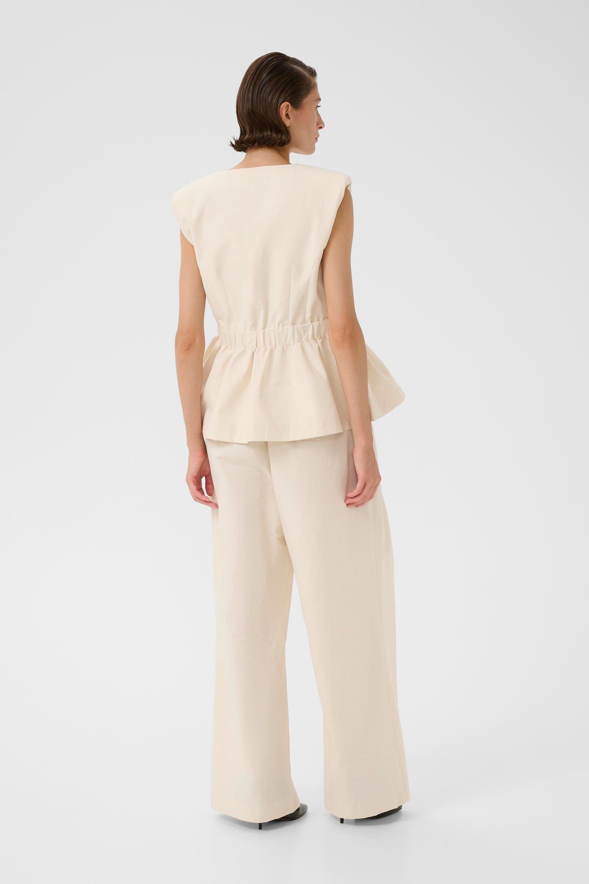 Emery Waistcoat | Egret