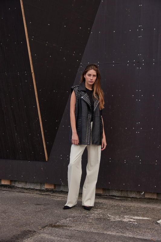 Clove Zhoa Leather Waistcoat | Black