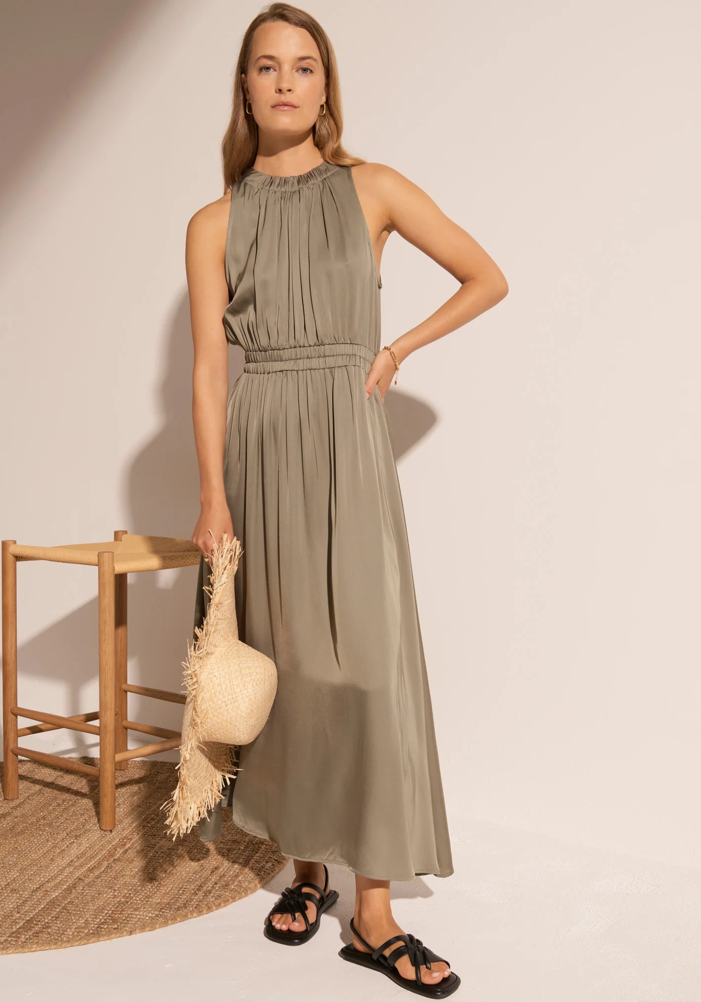 POL Clese Midi Dress | Khaki