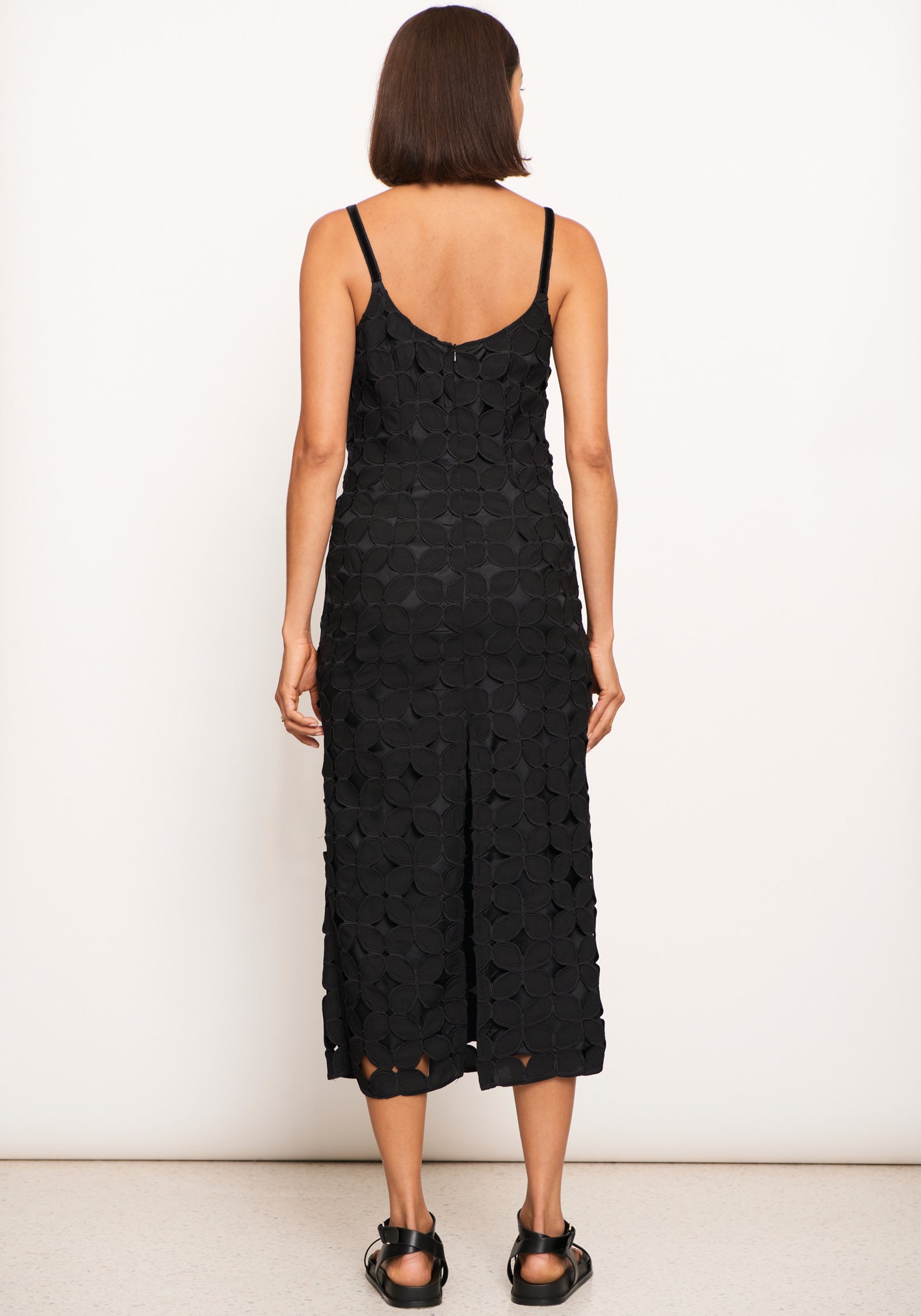 POL Sumi Lace Dress | Black